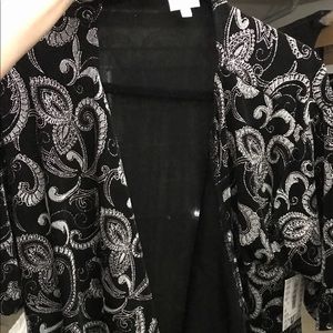 Elegant Lularoe Shirley
